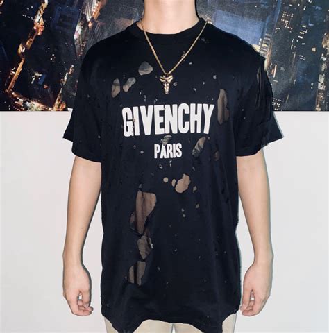 givenchy destroyed t shirt black|More.